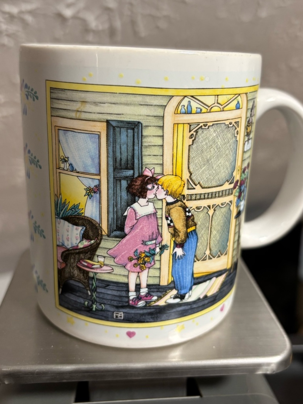 1987 Mary Engelbreit First Kiss coffee mug